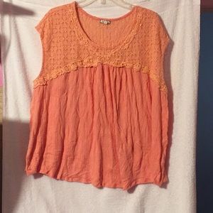 Eyeshadow 2x cape sleeve coral top